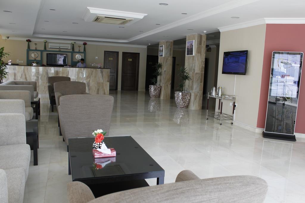 Plaza Home Khobar Kamer foto