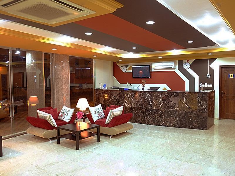 Plaza Home Khobar Buitenkant foto